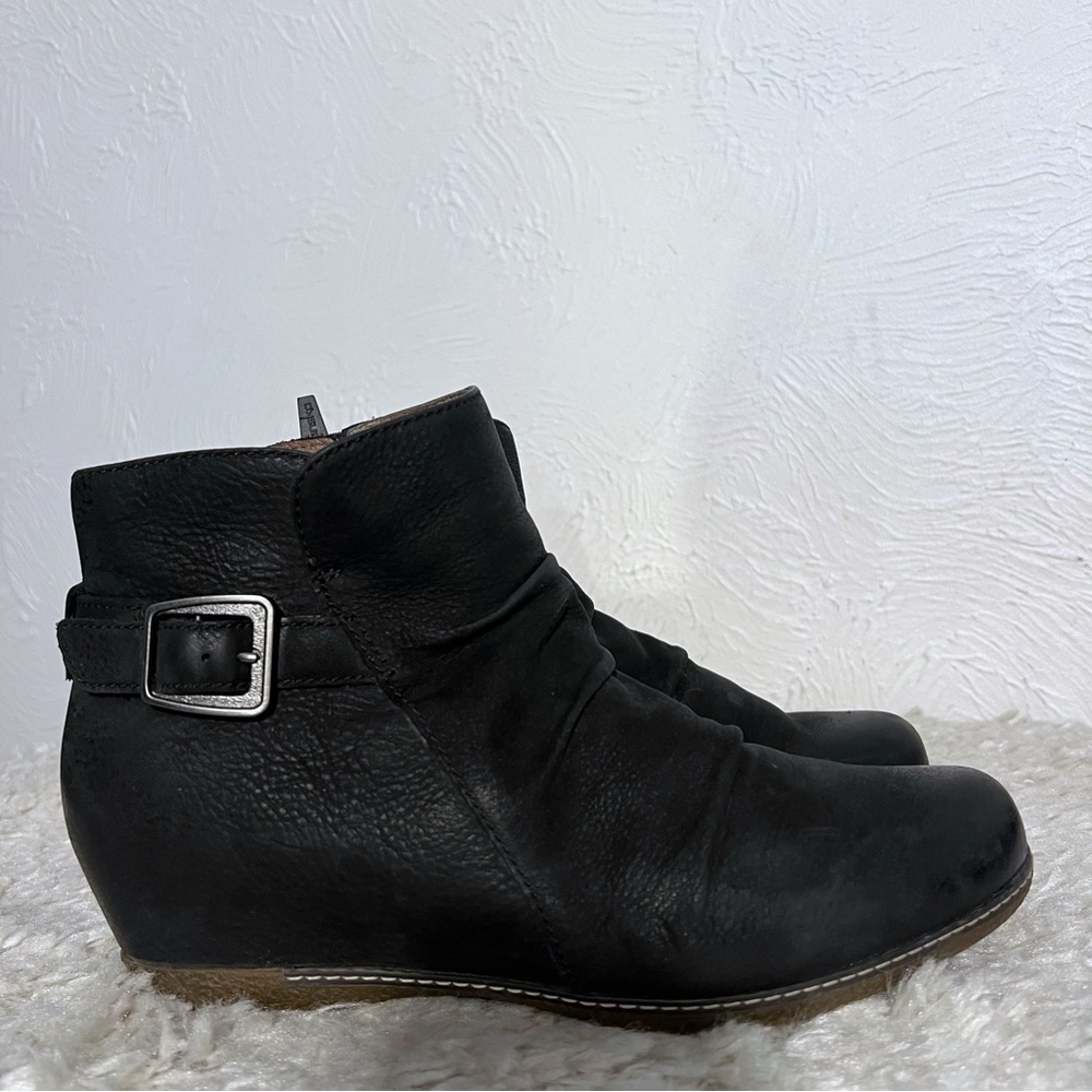 Dansko Black Leather Burnished Nubuck Lia Short Wedge Boots Size 40 9.5-10